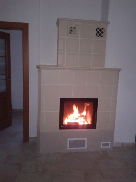 kachlový krb